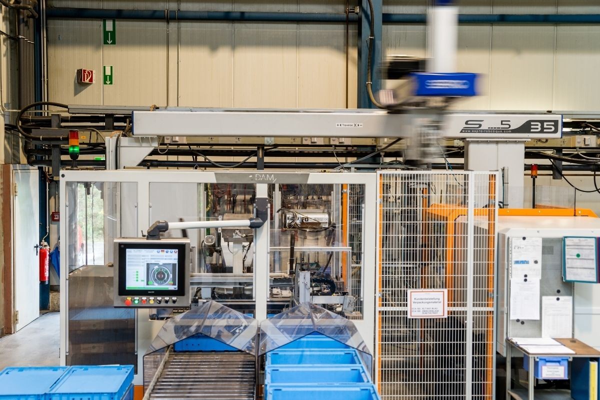Injection thermoplastique NP Germany