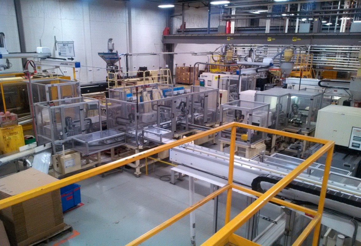 Fabrication collecteurs déchets médicaux Clayens Crystal Lake